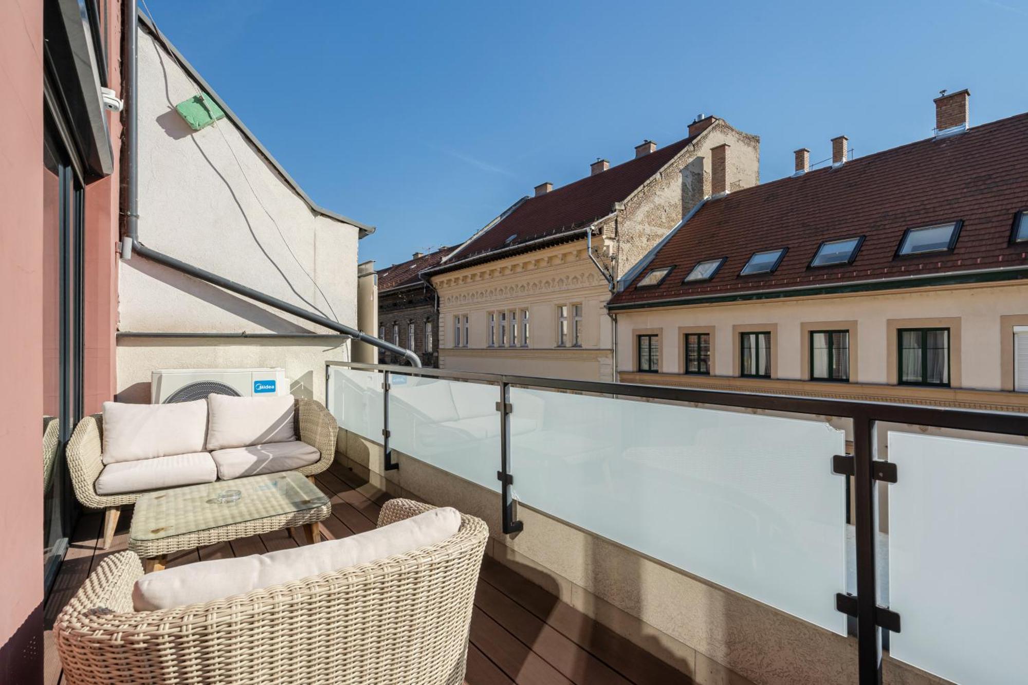 Kiraly 44 Luxury Apartment With Free Parking Budapest Extérieur photo